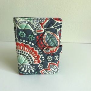 Vera Bradley Nomadic Floral Travel Wallet